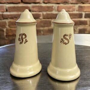 Vintage 1970s Village Salt & Pepper Shakers by Pfaltzgraff